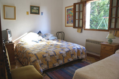 triple bedroom